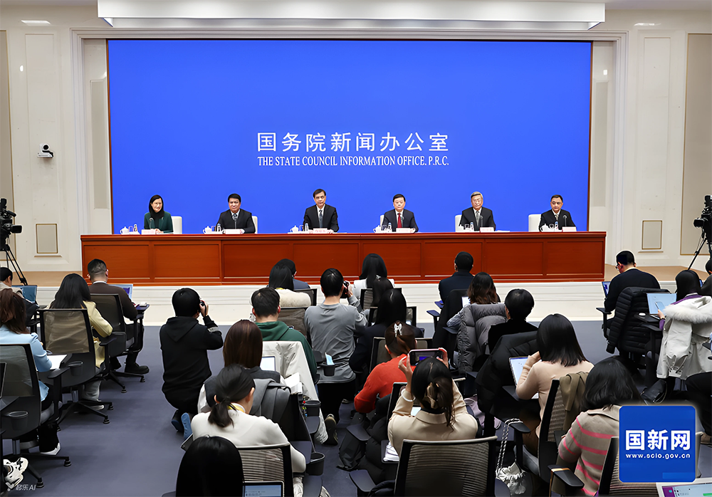 发改委：加强农作物秸秆等固废利用价值，聚焦“新三样”固废回收价值